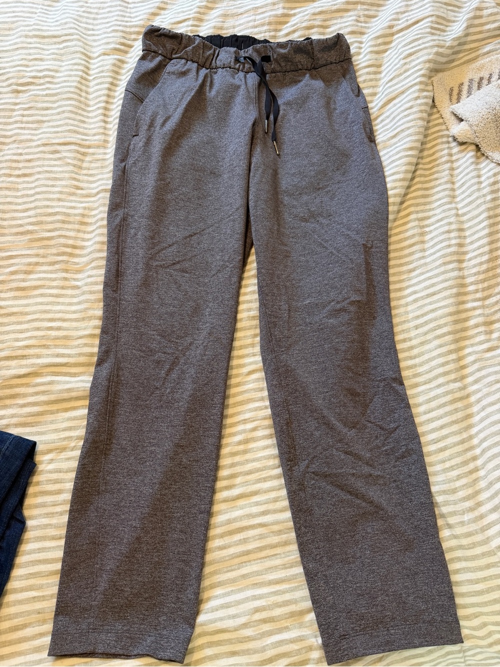 lululemon athletica On The Fly Pant - size 6